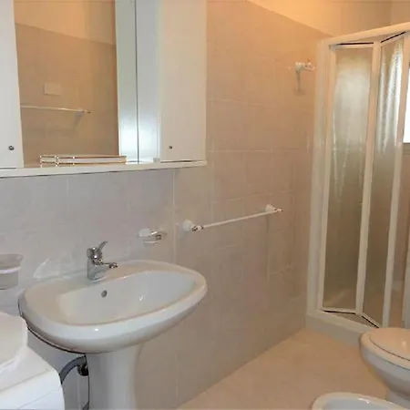 Flat With Terrace And Parking Bibione