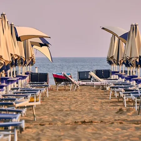 Flat With Terrace And Parking Apartment Bibione